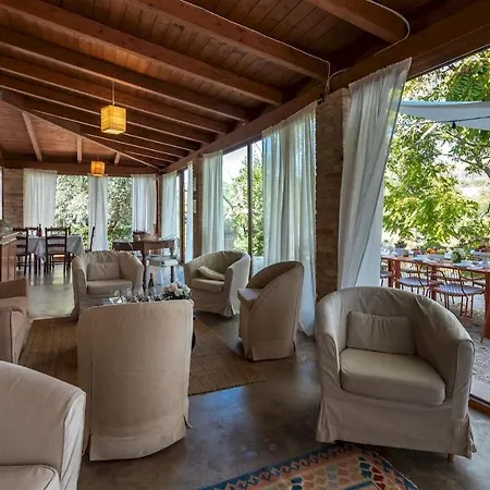 וילה I Lauri 12, Emma