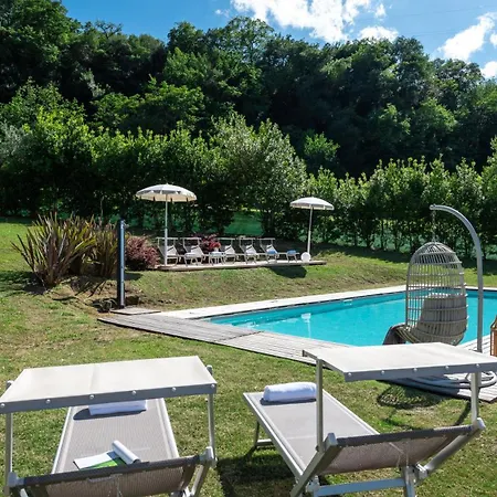 I Lauri 12, Emma וילה *