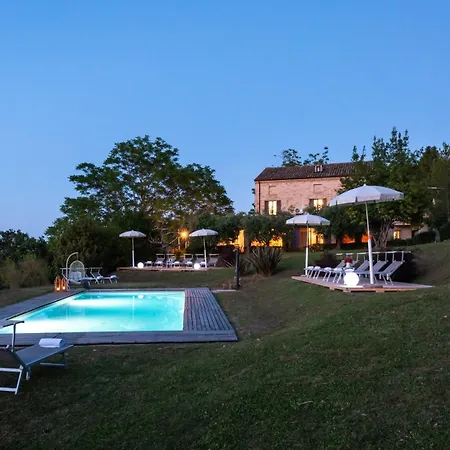 Villa I Lauri 12, Emma