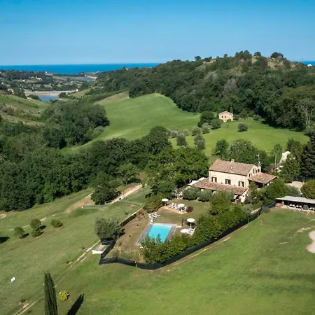 Villa I Lauri 12, Emma Montefiore dell'Aso