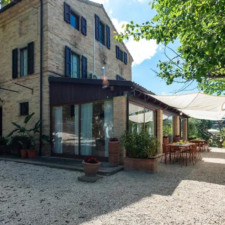 Villa I Lauri 12, Emma *